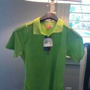 Woman’s Puma shirt sleeve golf shirt